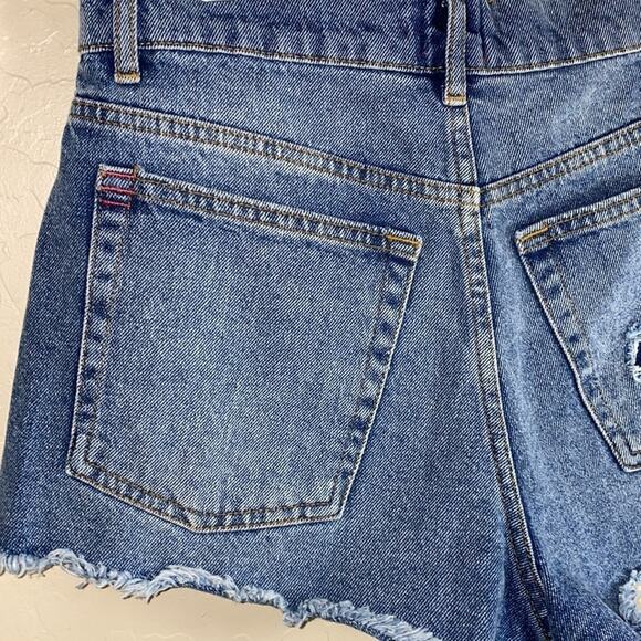 BDG mid rise essential jean shorts - Picture 4 of 5